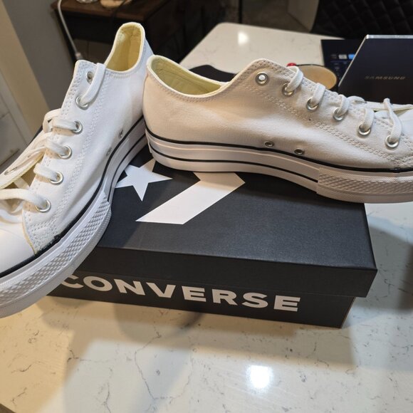 Converse UniseX CTAS Lift Ox 560251C White Sneakers MENS Sz 11 Womens 13 NEW - Picture 4 of 10